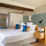 De Cavoye 4*