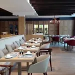 De Cavoye