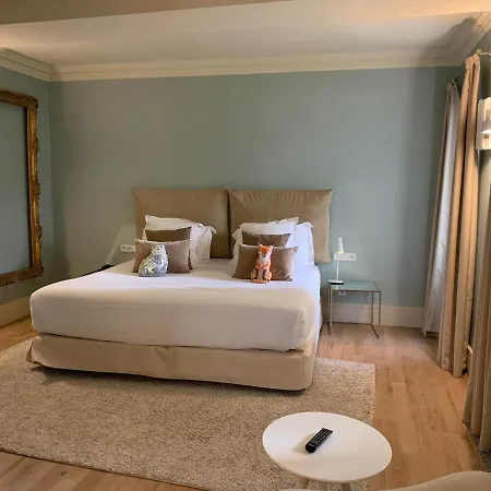 Hotel La Demeure Du Parc Fontainebleau