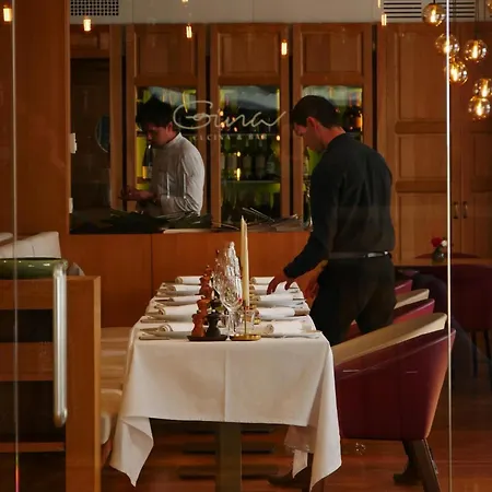 De Cavoye フォンテーヌブロー