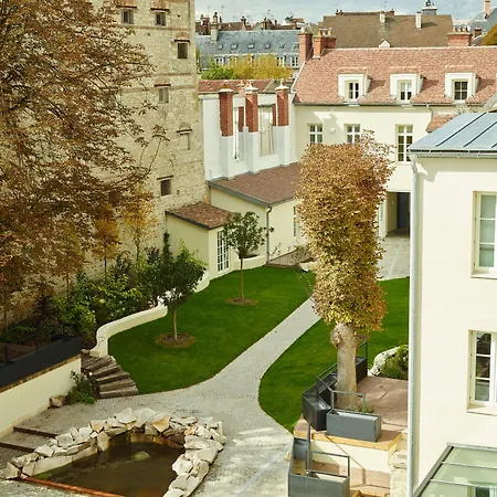 De Cavoye ホテル フォンテーヌブロー