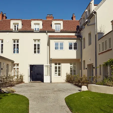 ホテル De Cavoye フォンテーヌブロー