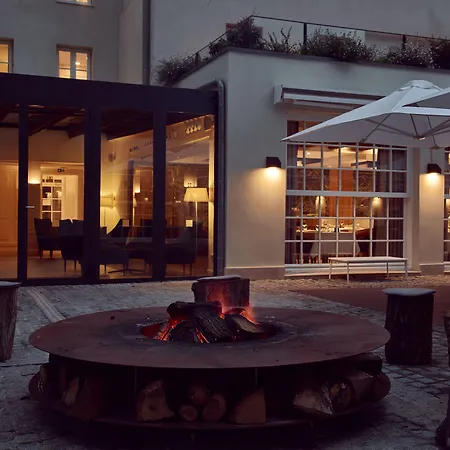 Hotell De Cavoye 4*