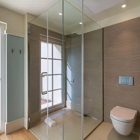 De Cavoye 4* フォンテーヌブロー