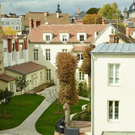 De Cavoye Fontainebleau
