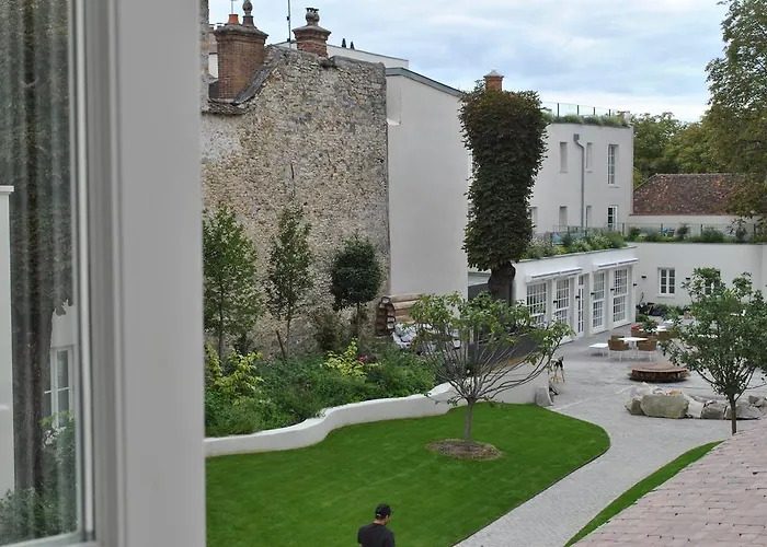 De Cavoye 4* Fontainebleau