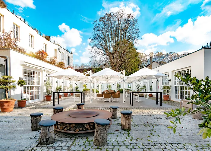 De Cavoye 4* Fontainebleau